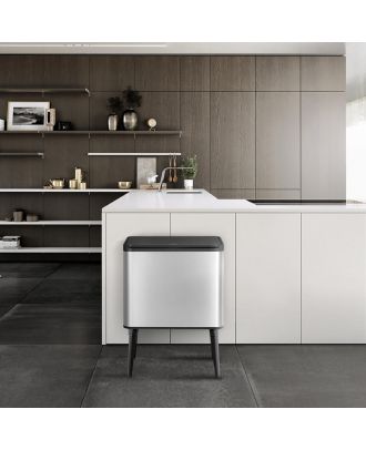 TOUCH TOP BIN 42L modern & unique look that blends in with furniture in your home, stainless steel